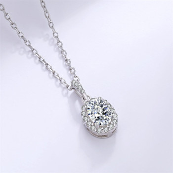 1.0 Carats VVS1 Oval Moissanite Pendant Necklace for Women