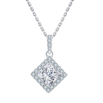 1.0 Carats VVS1 Square Moissanite Pendant Necklace for Women