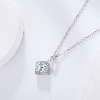 1.0 Carats VVS1 Square Moissanite Pendant Necklace for Women